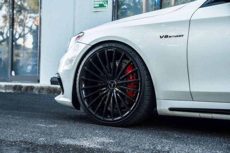 2017 Mercedes-Benz S-Class AMG S 63