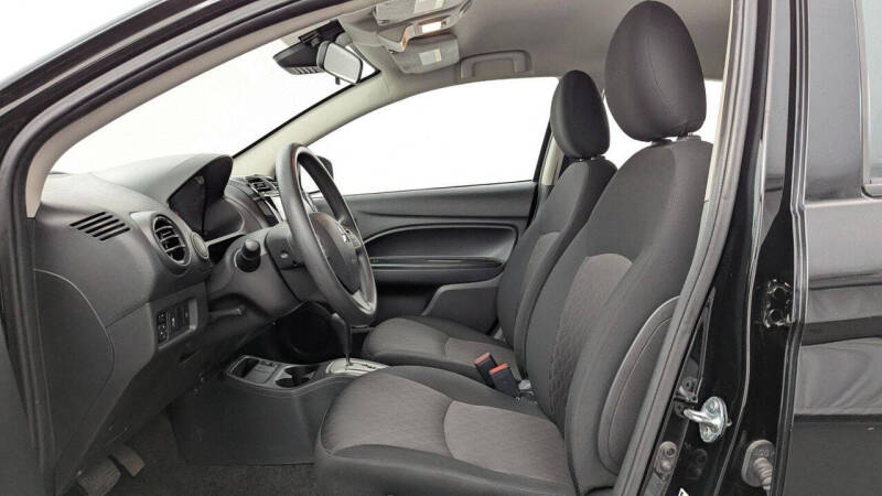 2024 Mitsubishi Mirage ES