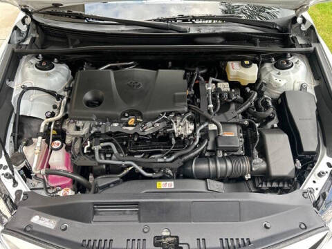 2023 Toyota Camry Hybrid XLE