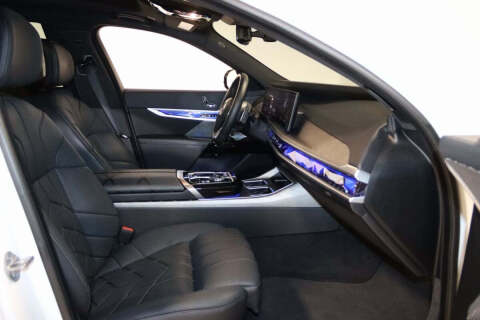 2023 BMW 7 Series 760i xDrive