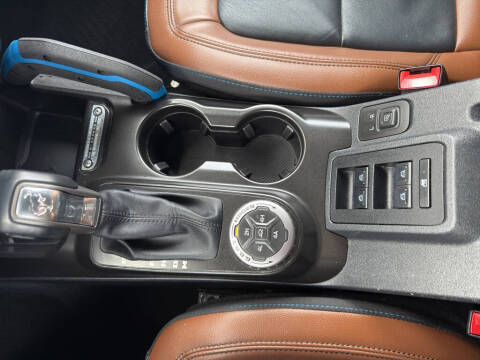 2022 Ford Bronco Outer Banks Advanced