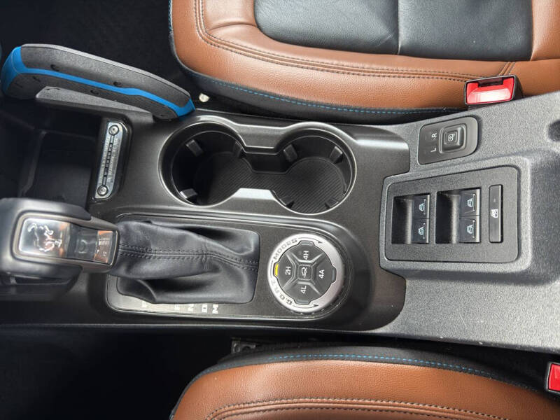 2022 Ford Bronco Outer Banks Advanced