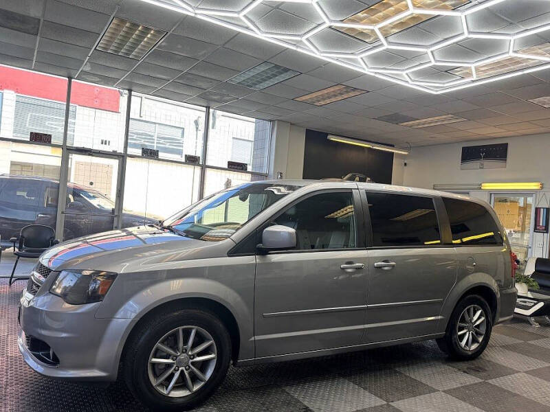 2014 Dodge Grand Caravan R/T