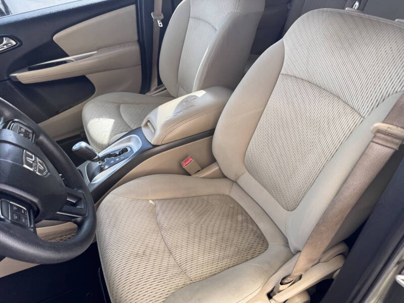 2017 Dodge Journey SE