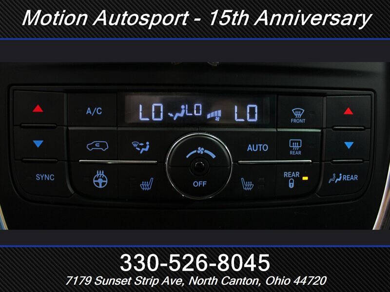 2015 Chrysler Town and Country S