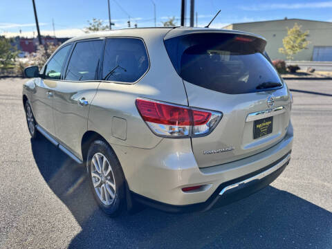 2013 Nissan Pathfinder S
