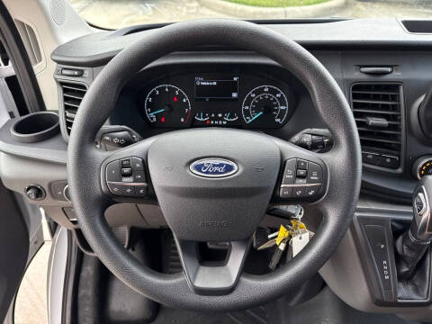 2025 Ford Transit