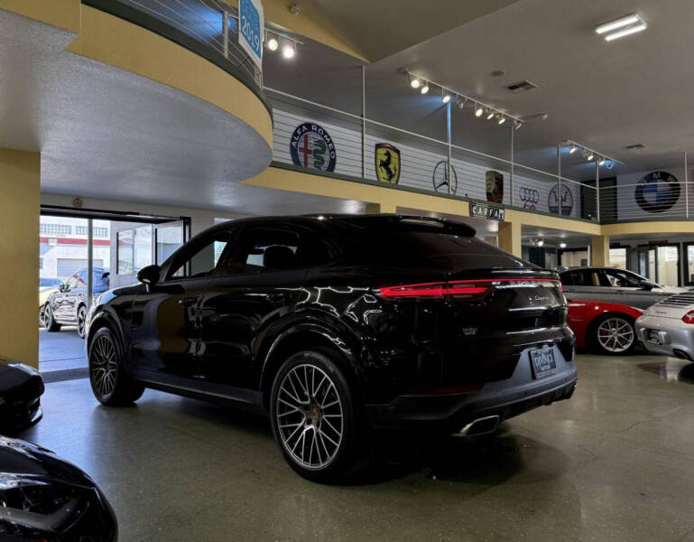 2023 Porsche Cayenne Coupe