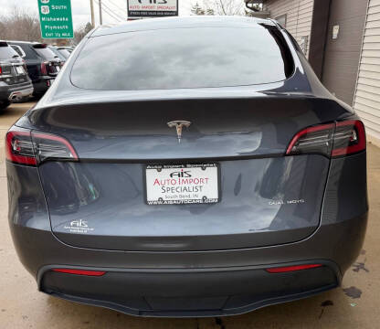 2023 Tesla Model Y Long Range