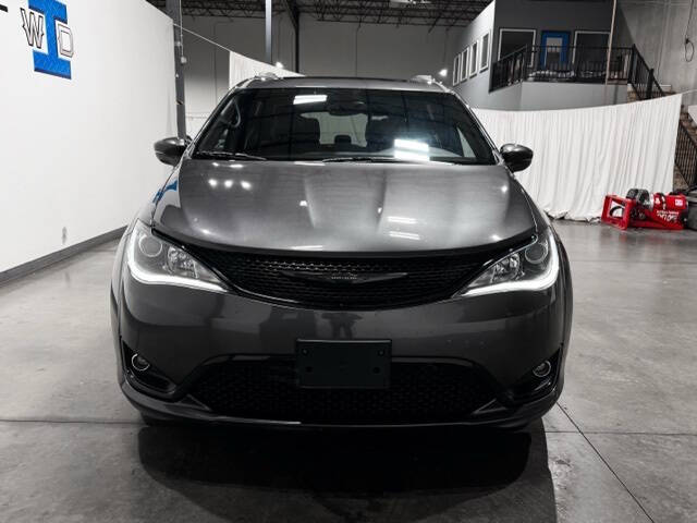 2018 Chrysler Pacifica Limited