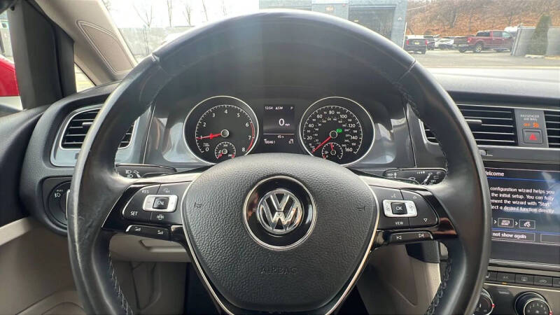 2019 Volkswagen Golf