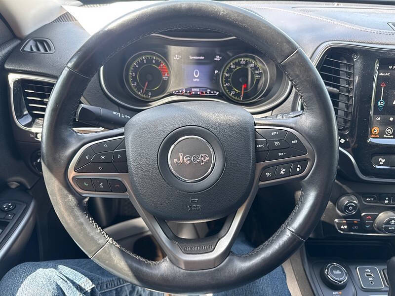 2019 Jeep Cherokee