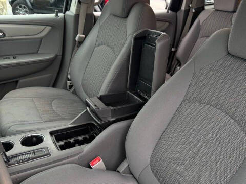 2017 Chevrolet Traverse LS