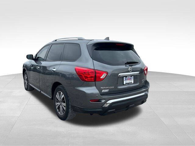 2019 Nissan Pathfinder SV