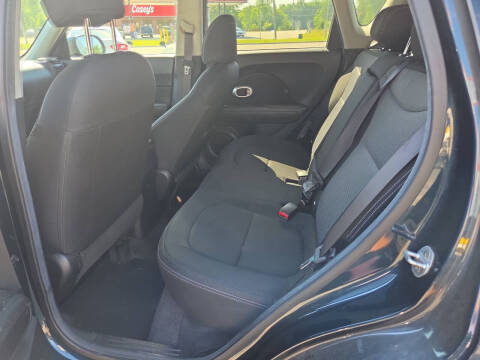 2017 Kia Soul +