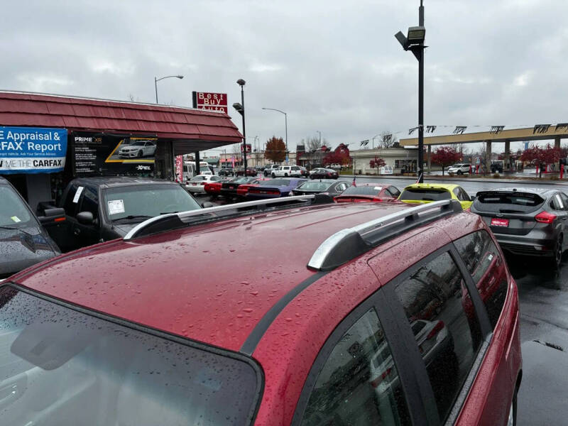 2007 Hyundai Entourage