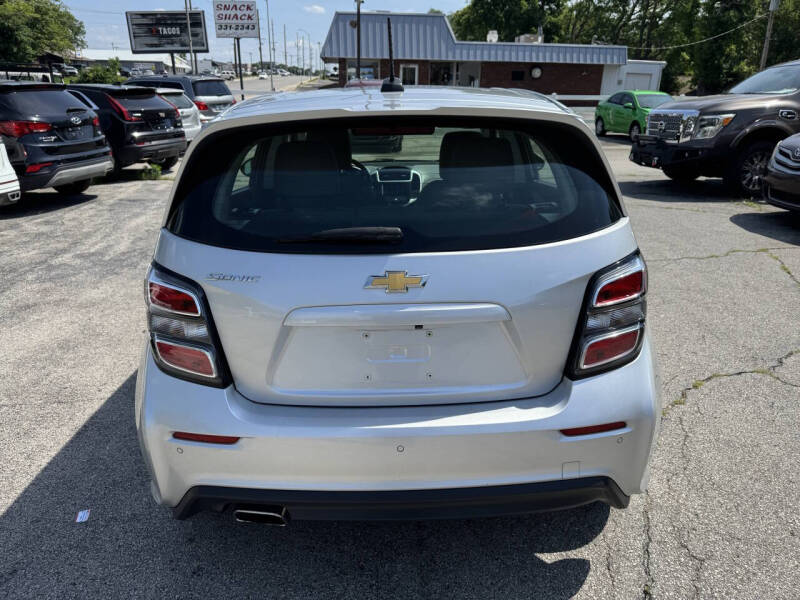2020 Chevrolet Sonic LT