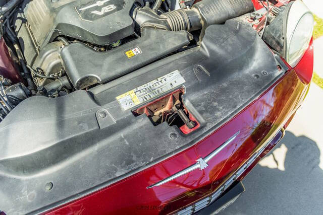 2004 Ford Thunderbird Deluxe