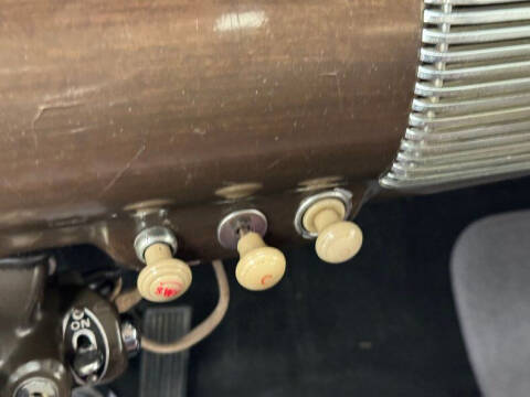 1941 Ford Super Deluxe