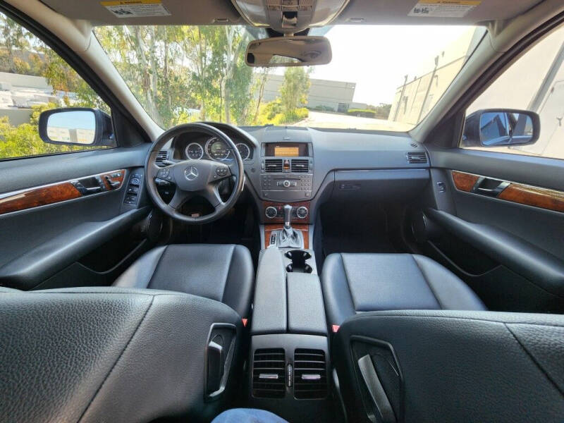 2009 Mercedes-Benz C-Class