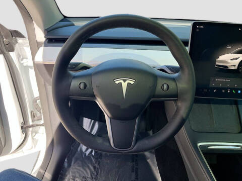 2025 Tesla Model Y Long Range