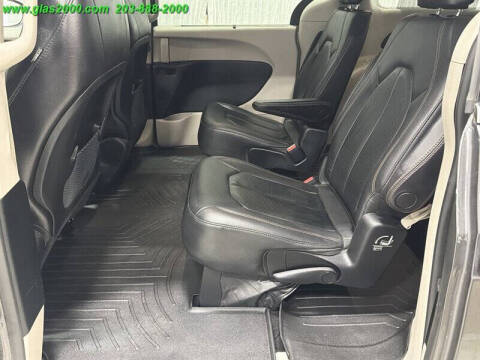 2019 Chrysler Pacifica Touring L