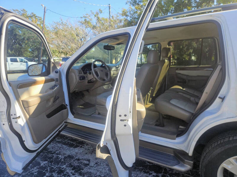 2004 Ford Explorer Eddie Bauer