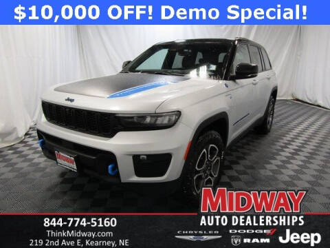 2022 Jeep Grand Cherokee for sale at MIDWAY CHRYSLER DODGE JEEP RAM in Kearney NE