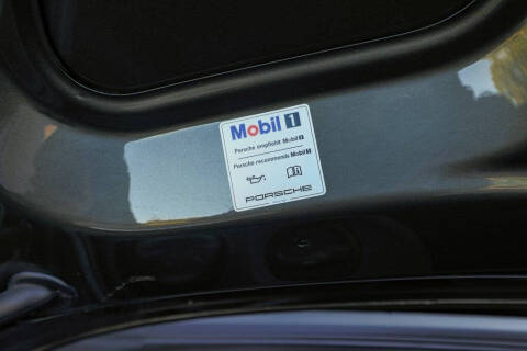 2021 Porsche 718 Boxster