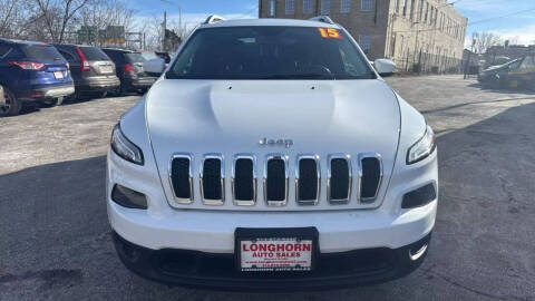 2015 Jeep Cherokee for sale at AUTOPLEX OF MILWAUKEE - North Autoplex in Milwaukee WI