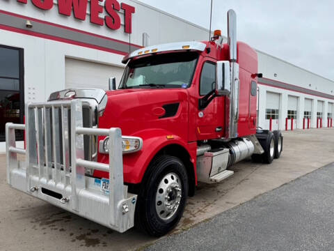 2022 Peterbilt 567