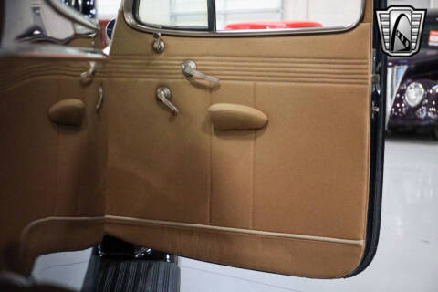 1938 Packard Super Eight