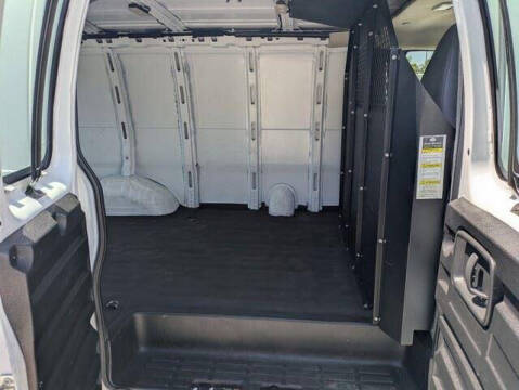 2021 Chevrolet Express 2500