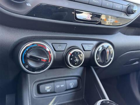 2023 Hyundai Venue SE