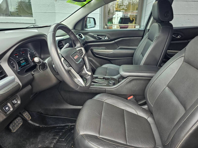 2017 GMC Acadia SLT-1