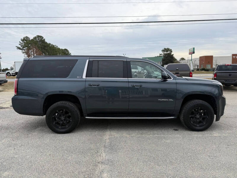 2019 GMC Yukon XL SLT