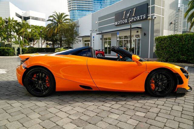 2020 McLaren 720S Spider Luxury