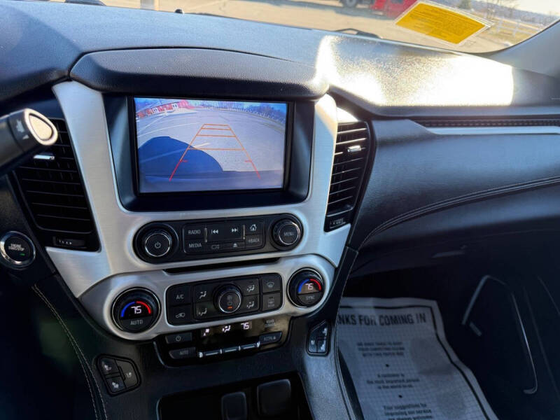 2017 GMC Yukon SLT