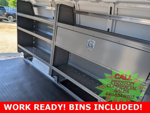 2025 Chevrolet Express 2500