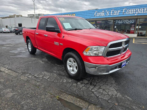 2016 RAM 1500 SLT