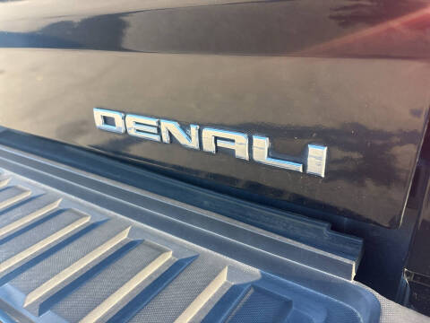 2018 GMC Sierra 2500HD Denali