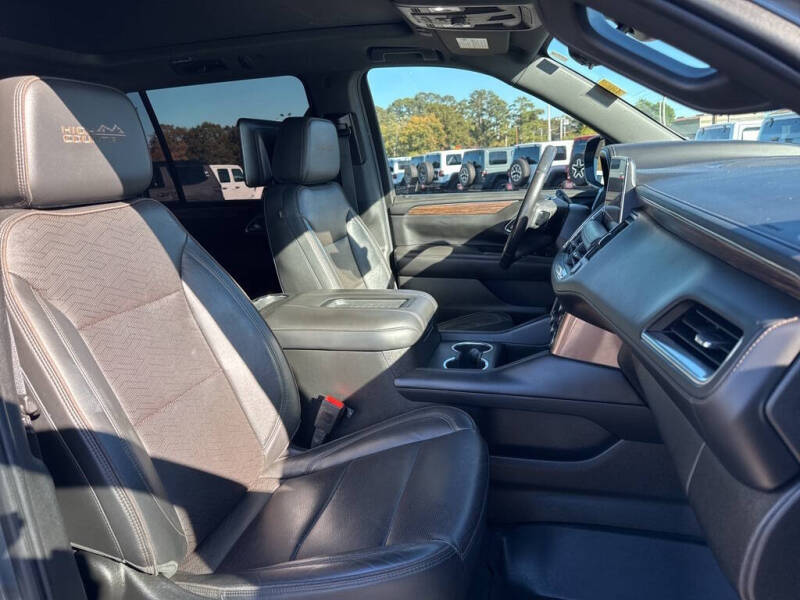 2021 Chevrolet Suburban High Country