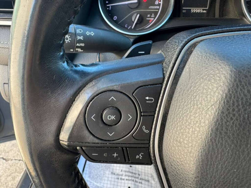 2018 Toyota Camry SE