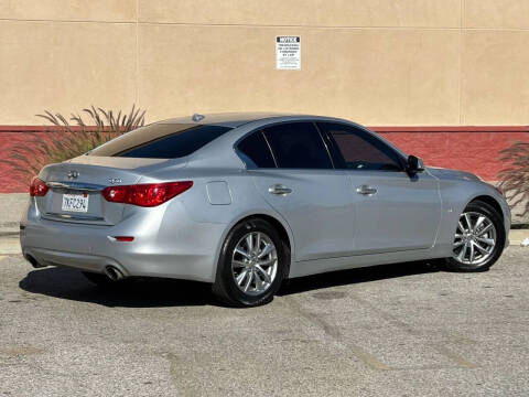 2015 Infiniti Q50 Premium