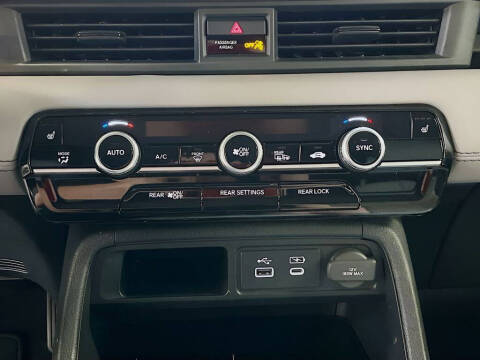 2024 Honda Pilot Touring