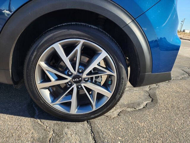 2022 Kia Niro Touring Special Edition