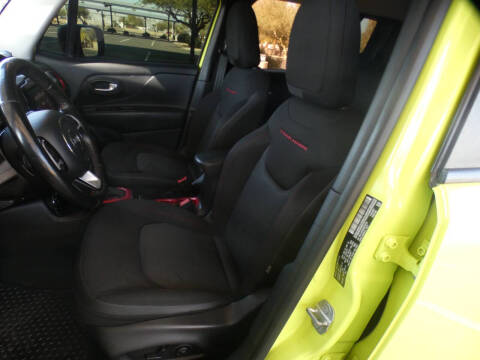 2017 Jeep Renegade Trailhawk