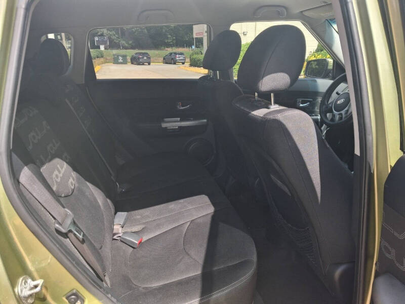 2012 Kia Soul +