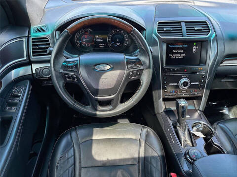 2016 Ford Explorer Platinum