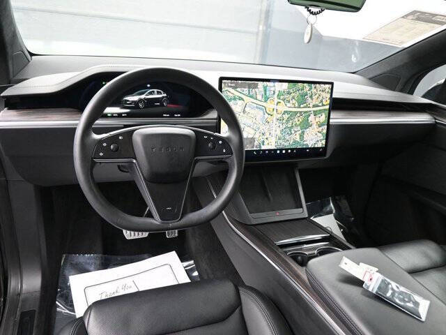 2023 Tesla Model X Standard Range